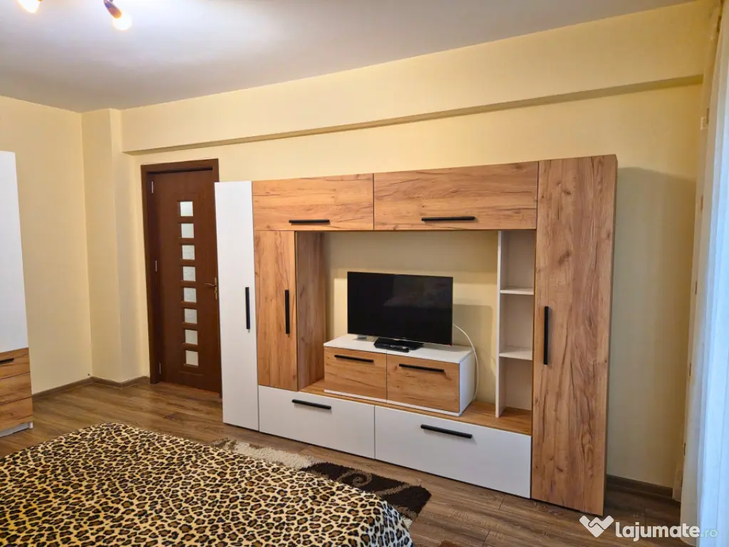 GARSONIERA DE INCHIRIAT - NORD - PARTER - CENTRALA PROPRIE - Ramnicu Valcea (Valcea)