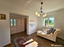 Vila tip duplex Banesti, 341 mp utili, garaj, vedere Cara...