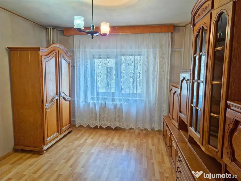 CALEA LUI TRAIAN - SUD | 3 CAMERE | 83 MP | ETAJUL 2 - Ramnicu Valcea (Valcea)
