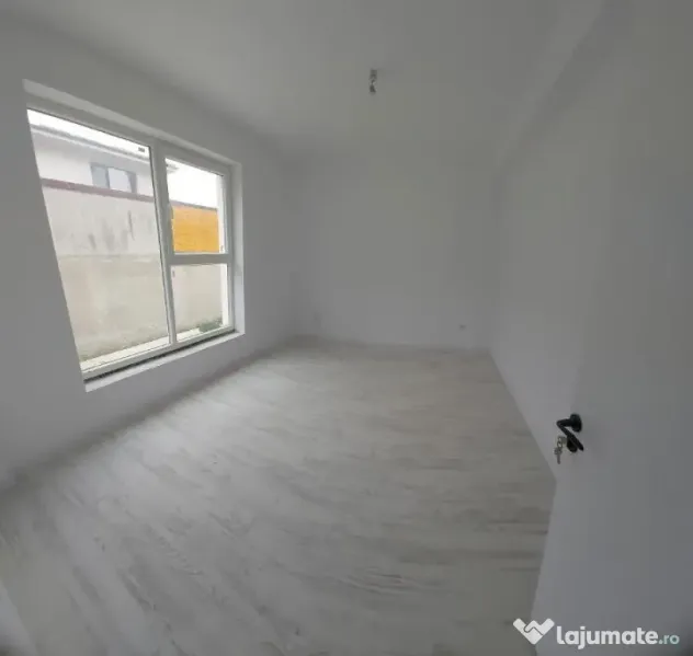 Incalzire in pardoseala-2 camere-LA CHEIE, mutare imediata - Magurele (Bucuresti-Ilfov)