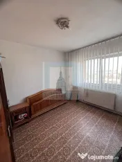 Apartament 3 camere - zona Astra / Calea București