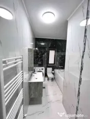 Apartament 3 camere, 68 mp, curte proprie, parcare – Carti