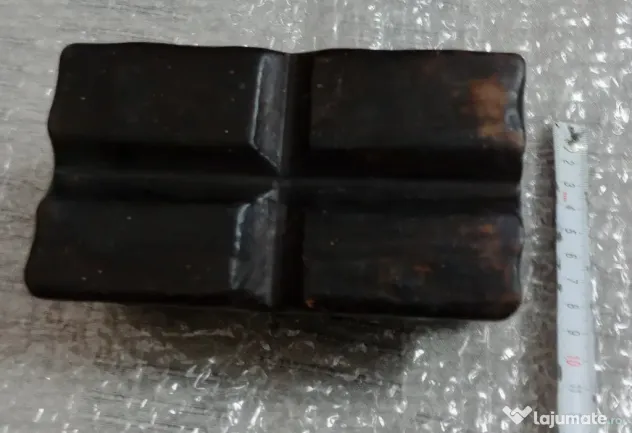 Cutiuta din lemn negru 15 cm. lungime bijuterii