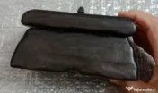 Cutiuta din lemn negru 15 cm. lungime bijuterii