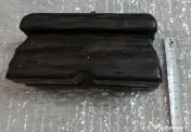 Cutiuta din lemn negru 15 cm. lungime bijuterii