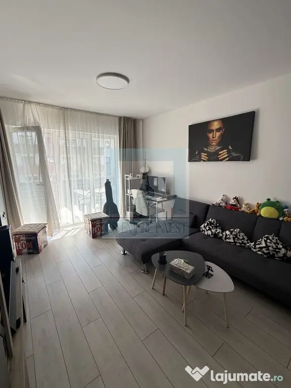 Ap. 2 camere, 2 balcoane, boxa, parcare subterana-zona Av... - Brasov (Brasov)