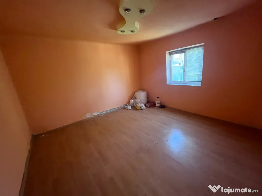 Casa de vanzare in Breasta, teren 400 mp - Breasta (Dolj)