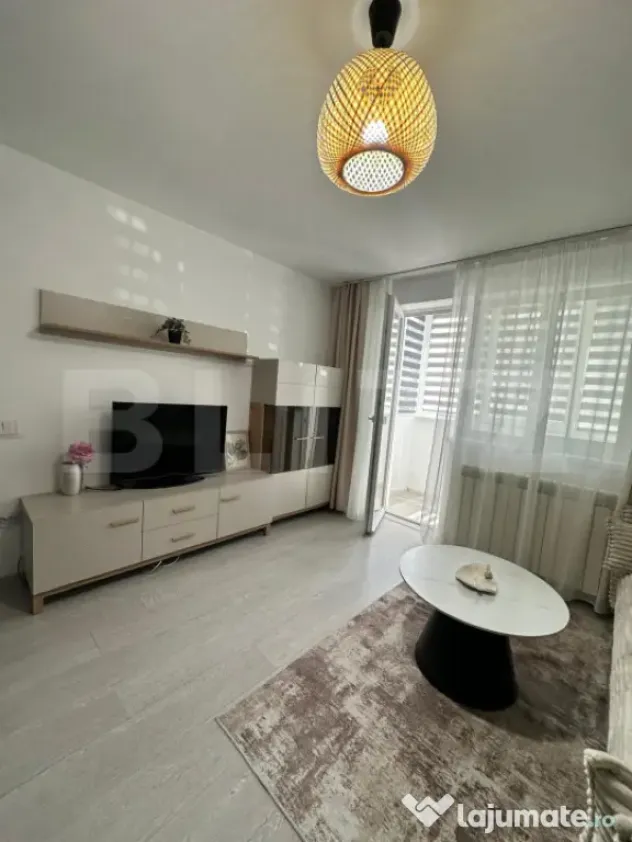 Inchiriere apartament, 2 camere, zona Micro 3, 1 loc de parc - Turda (Cluj)