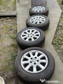 VÂND 4 roți cu jante aliaj R15 – VW Golf 5 – cu anvelope noi SUNNY 2024