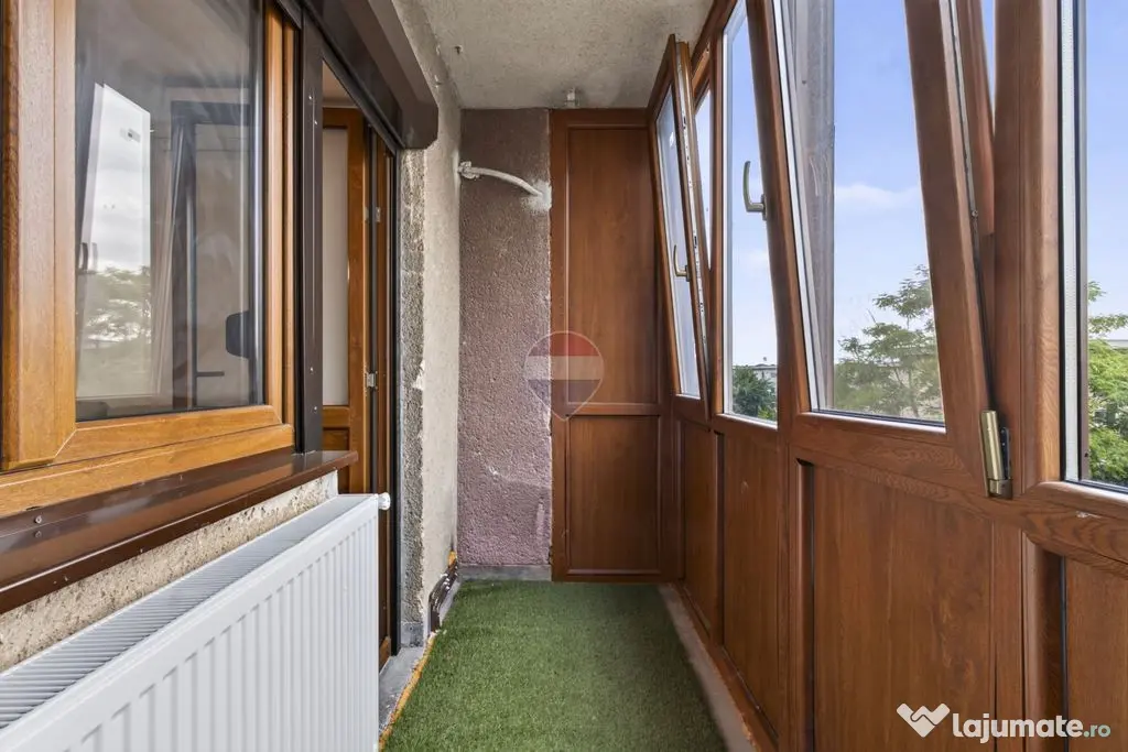 Apartament cu 3 camere de închiriat în zona Bancilor - Arad (Arad)