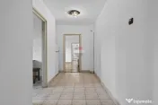 Apartament cu 3 camere de închiriat în zona Bancilor 