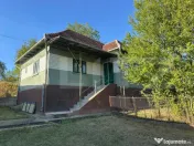 Proprietate cu 7.247 mp teren intravilan și multiple constr 