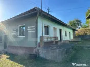Proprietate cu 7.247 mp teren intravilan și multiple constr 