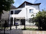 Etaj+Mansardă de vanzare | Targoviste Zona Inspectoratului 