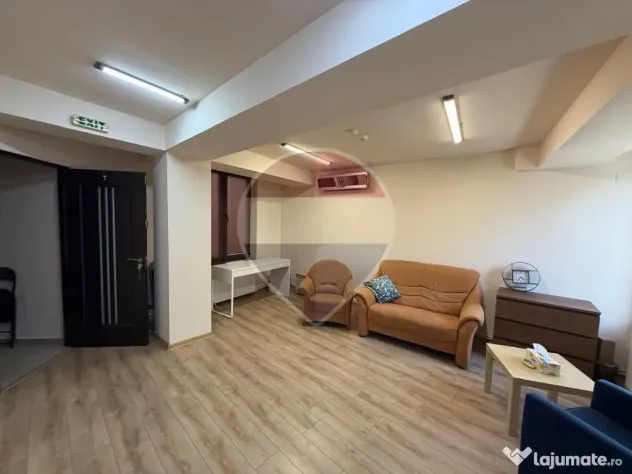 Birou de închiriat, 23 mp, aproape de Spitalul Județean... - Oradea (Bihor)