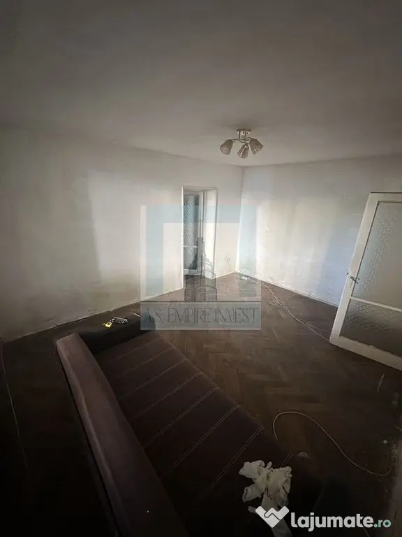 Apartament 3 camere Tractorul - Brasov (Brasov)