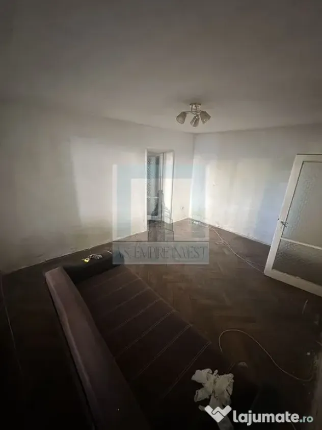 Apartament 3 camere Tractorul - Brasov (Brasov)