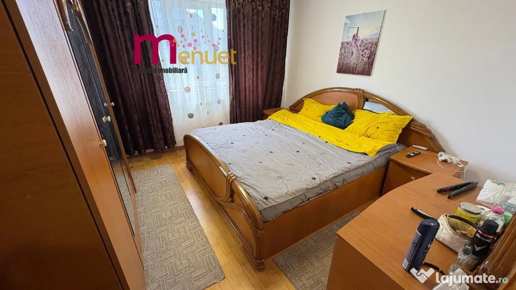 Apartament 3 camere,strada Sabinelor,etaj 8 - Tulcea (Tulcea)