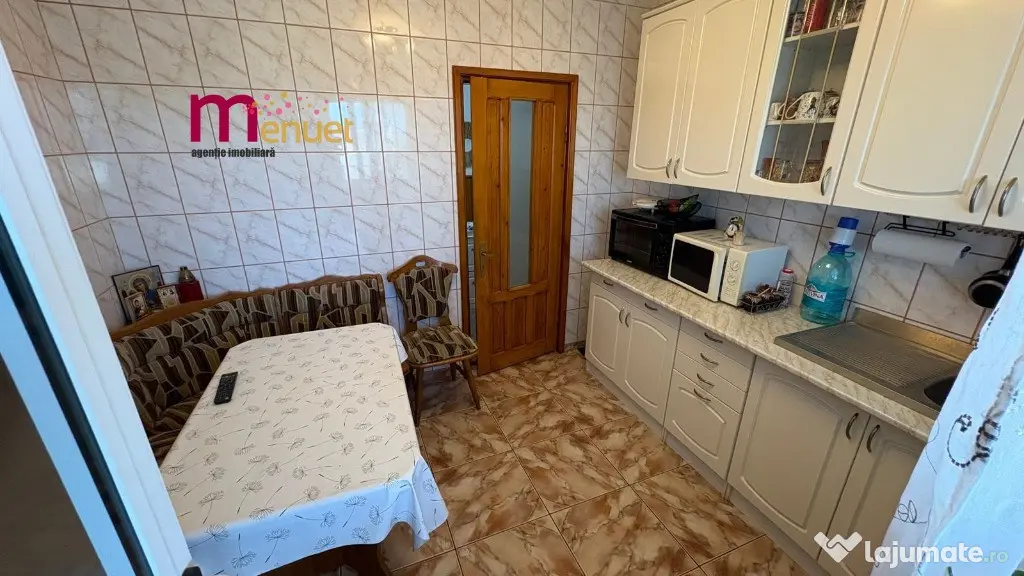 Apartament 3 camere,strada Sabinelor,etaj 8 - Tulcea (Tulcea)