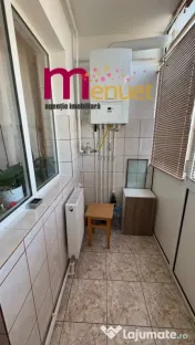 Apartament 3 camere,strada Sabinelor,etaj 8