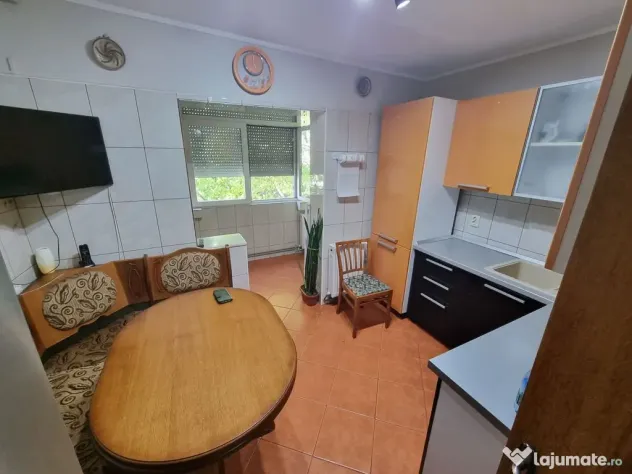 Apartament 3 camere zona Dacia - Constanta (Constanta)