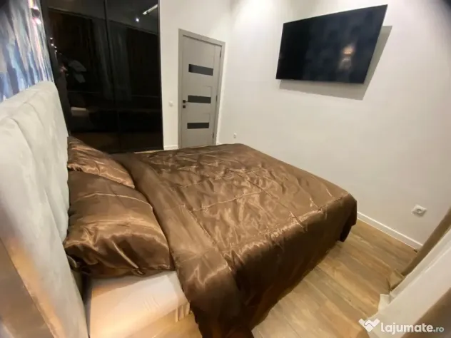 Vanzare apartament 2 camere Aviatorilor - Bucuresti (Bucuresti-Ilfov)