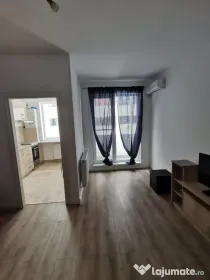 Proprietar închiriez garsoniera noua