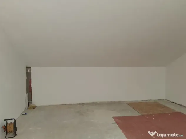 Particular, vând casă 4 camere, P+1+M, în Bragadiru