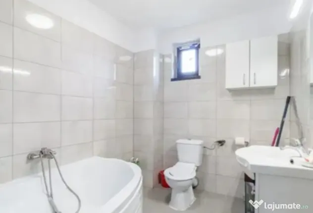 Particular, vând casă 4 camere, P+1+M, în Bragadiru
