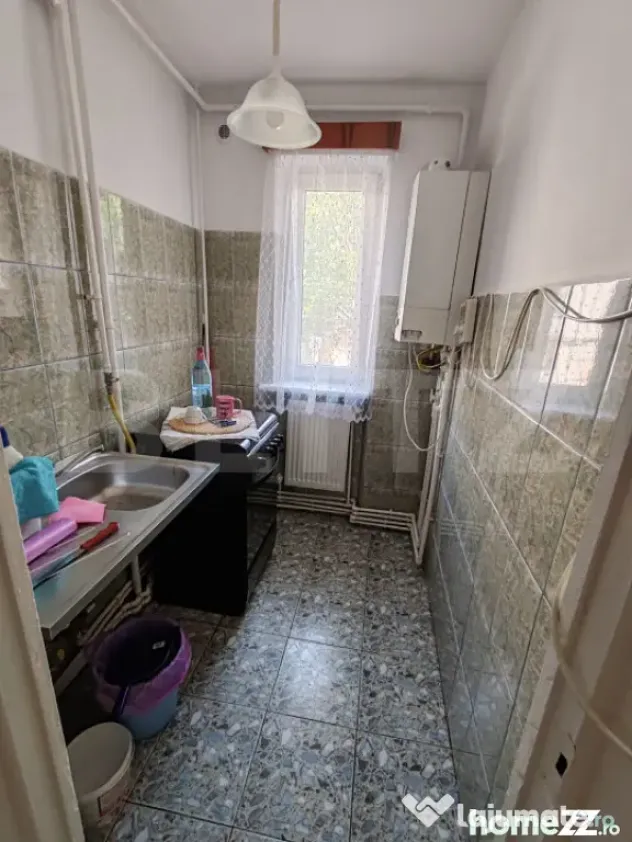 Apartament decomandat, 36mp, etaj intermediar, zona Mărăș - Suceava (Suceava)