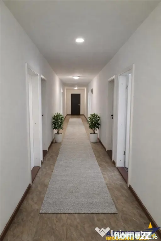 Hala industriala versatila,spatii cazare, platforma betonata - Brasov (Brasov)