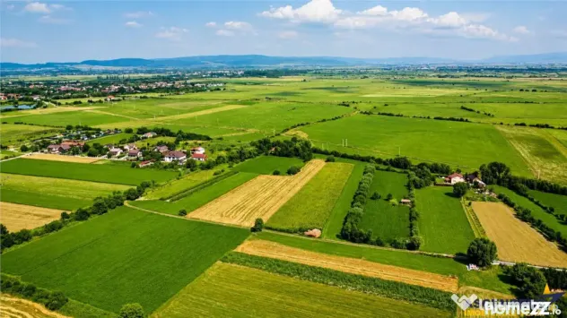 6 parcele cu autorizatie de construire si proiect aprobat: S - Stupinii Prejmerului (Brasov)