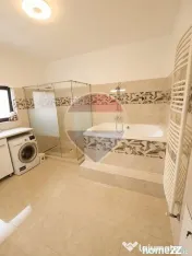 Casă / Vilă cu 12 camere de închiriat în zona Fundeni 