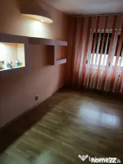 Apartament 3 camere, zona Buzaului, suprafata 66mp.