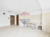 Apartament cu 3 camere de vanzare - Spatiu de birou - Rond Alba Iulia 