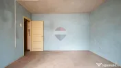 Garsoniera Centrul Civic, bloc apartamente + garaj propriu 15mp
