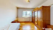 3 CAMERE, 78,4 MP | BLOC DIN 1990, ANVELOPAT | DOAMNA GHICA