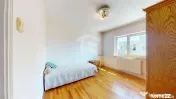 3 CAMERE, 78,4 MP | BLOC DIN 1990, ANVELOPAT | DOAMNA GHICA