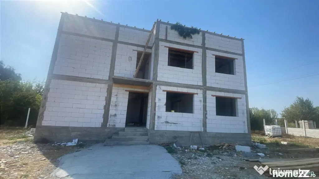 Casa P+1, 5 camere, teren 400 mp, Breasta - Craiova (Dolj)