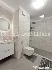 Penthouse Prima Inchiriere sup.100 mp,terase 48 mp in Elite Junior