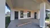 Casă / Vilă cu 3 camere de vânzare 