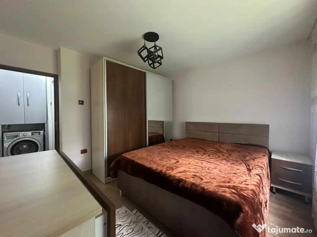 Comision Zero - 2 camere Calarasi 4, parter. Sup. totala 59. - Braila (Braila)