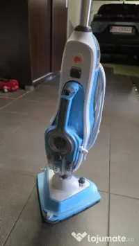 Aparat de curatat cu abur Dirt Devil Aqua Clean 