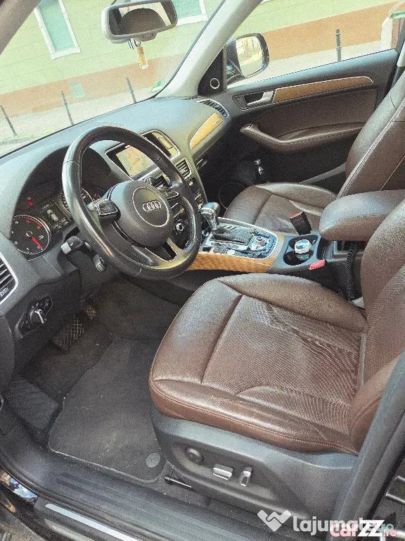 Audi Q5 S-Line 3.0TDI Quattro DSG S-tronic Navi, Panoramic, Xenon, Piele maro, s - Brasov (Brasov)