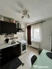 Fabric, 2 camere, decomandat, centrala proprie, 2 balcoane