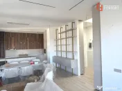 Penthouse 4 camere, 2 bai, 2 balcoane, loc parcare in CF