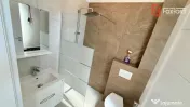 Casa individuala 4 camere cu toate utilitatile - Mosnita Vec 