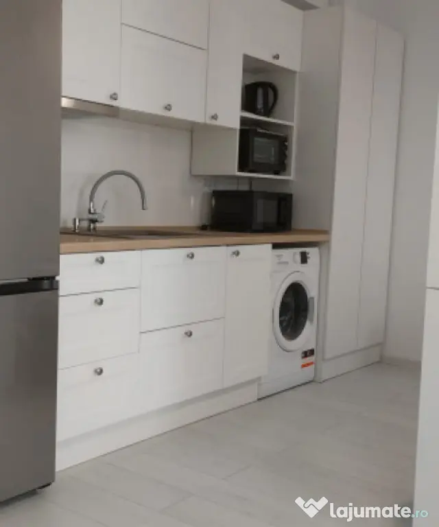 Garsonieră, termen lung, situată în Stațiunea Mamaia - Mamaia (Constanta)