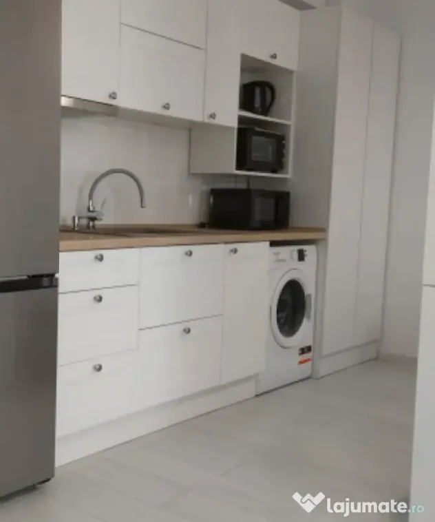 Garsonieră, termen lung, situată în Stațiunea Mamaia - Mamaia (Constanta)