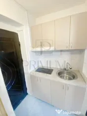 GIROCULUI - 1 CAMERA - BLOC DOTAT CU ACOPERIS - ZONA FRUMOAS 
